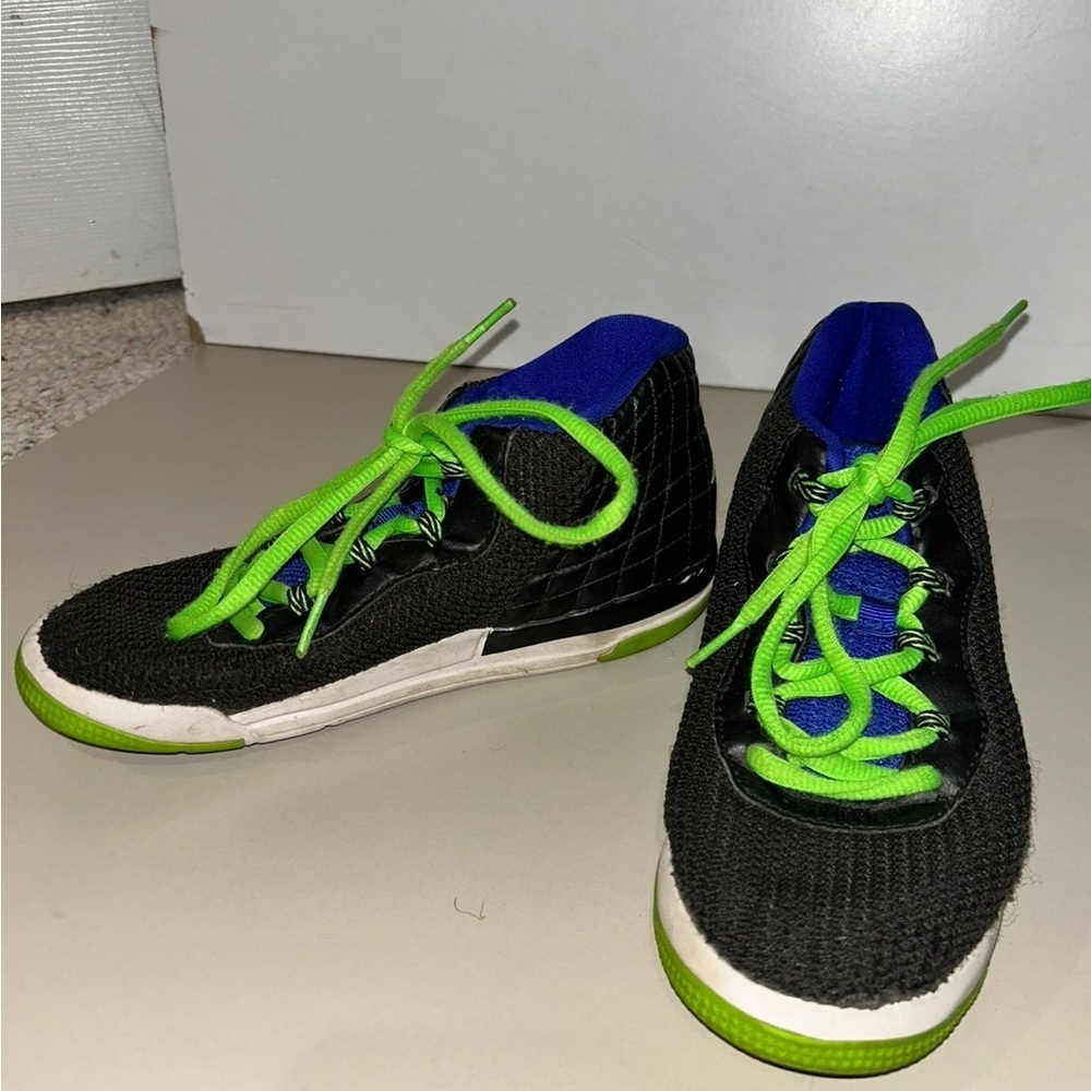 Jordan Black and Green High-Top Sneakers size 1Y